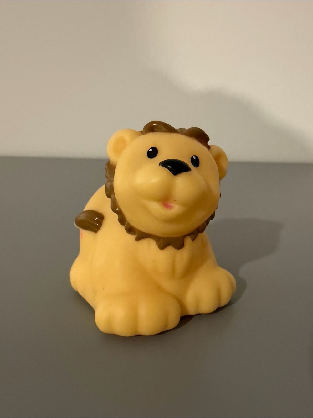 Fisher Price Little People Lion Cub ZooTalker 2011